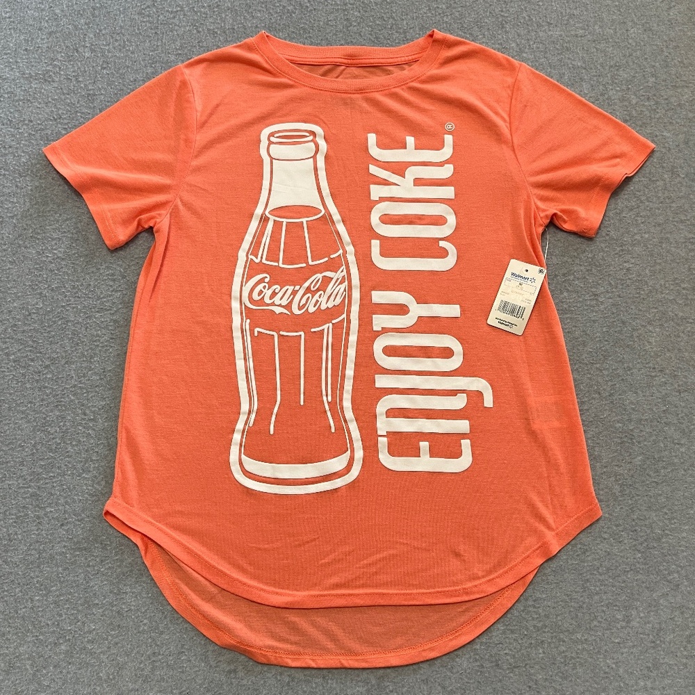 Coca Cola T-Shirt Womens Medium Coral Orange Short Sleeve Lightweight New